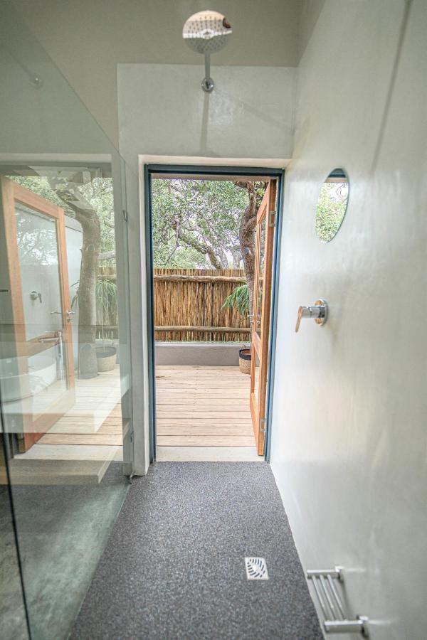 Little Kubu Lodge Hoedspruit Exterior photo